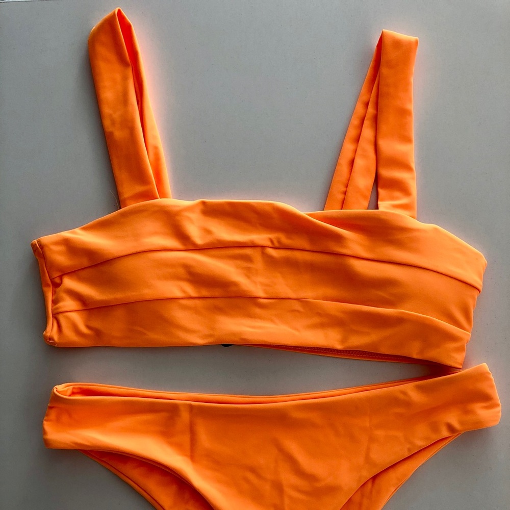 ORANGE BIKINI